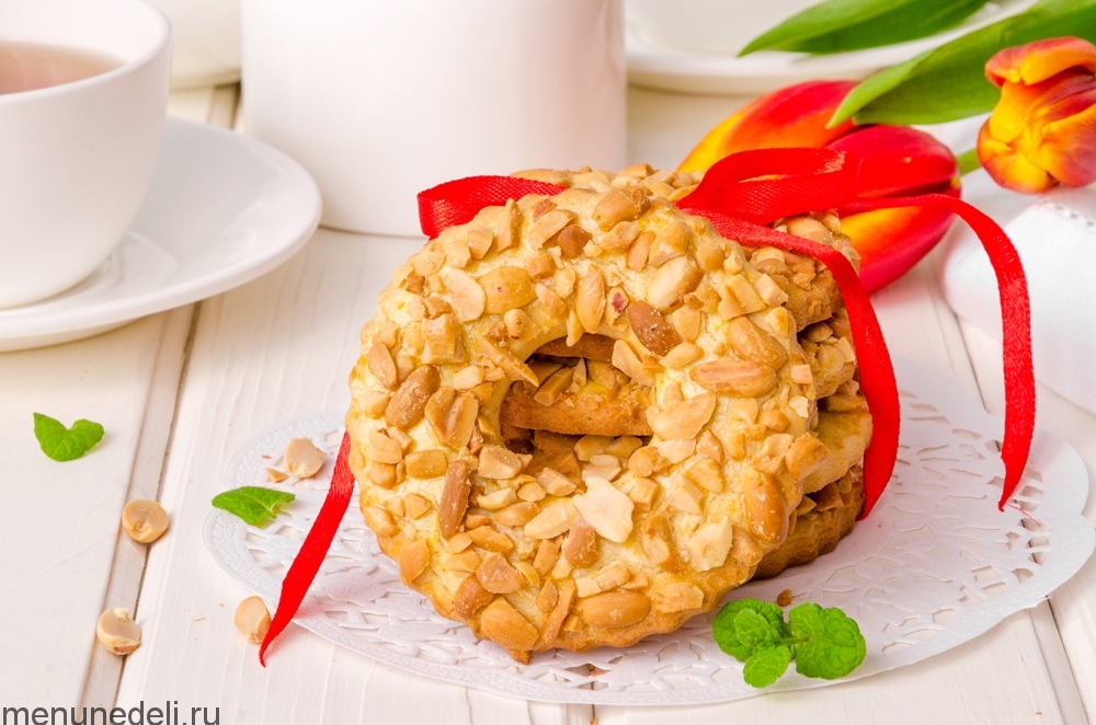 Рецепт песочных колец с арахисом | Меню недели