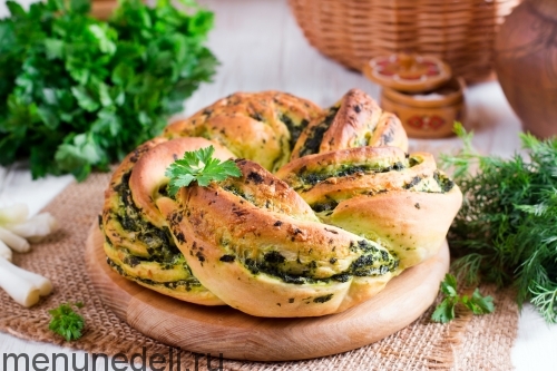 Булочка с зеленью и сыром | Меню недели