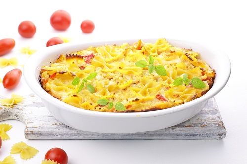 Макароны с фаршем в духовке с сыром и сметаной с фото пошагово | Меню недели