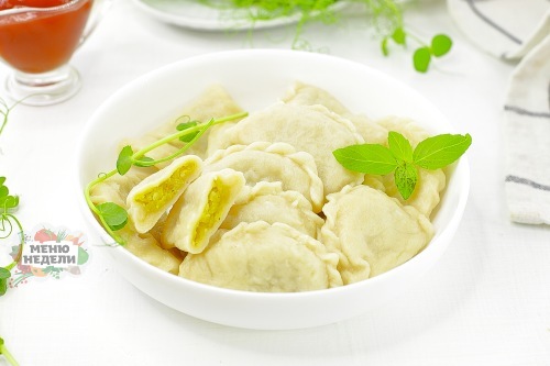Вареники с сырой картошкой, салом и луком: рецепт с фото пошагово | Меню недели